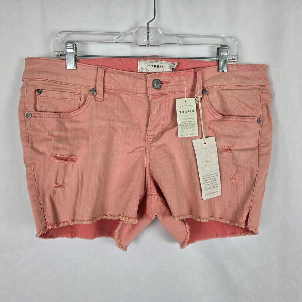 Torrid Jean Shorts Women's 14 Pink Distressed Raw Hem NWT